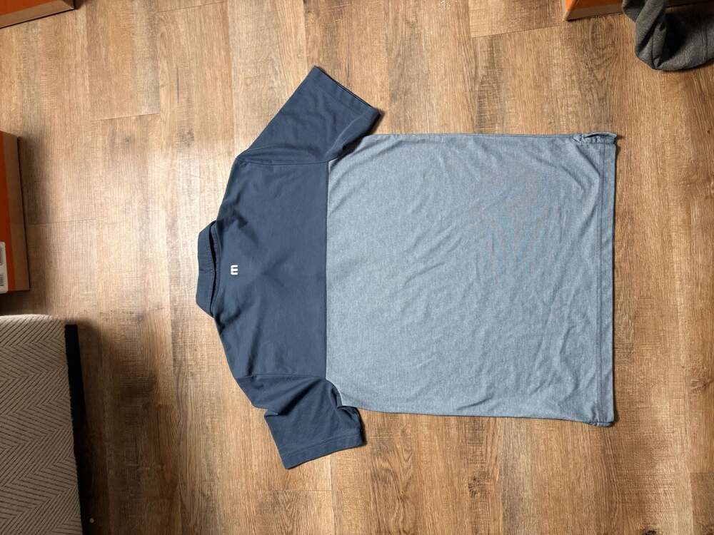 TravisMathew Mens Medium Blue Gray Pima Cotton Colorblock Golf Polo Shirt - Picture 11 of 11